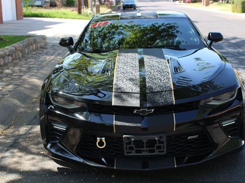 Used 2017 Chevrolet Camaro SS image 36