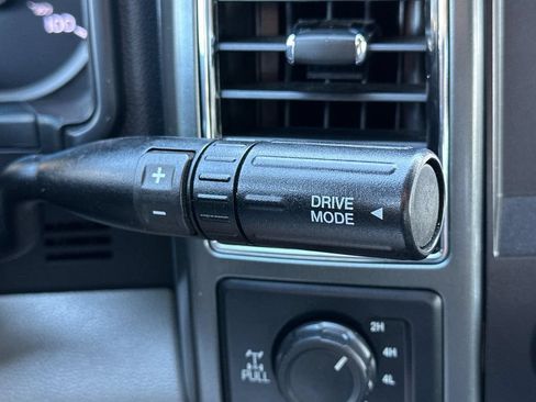 Certified 2022 Ford F250 XLT w/ XLT Value Package AWD/4WD image 19