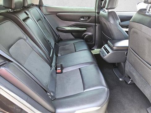 Certified 2023 Nissan Ariya FWD image 18