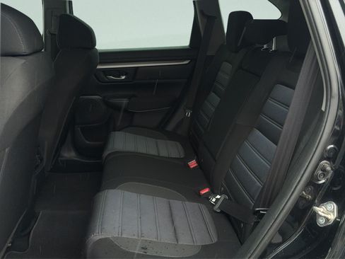Used 2017 Honda CR-V LX image 11