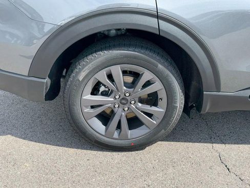 New 2026 Ford Explorer Active image 4