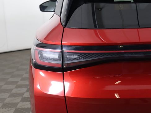 Used 2023 Volkswagen ID.4 Pro S image 17