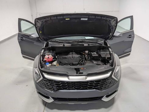 Certified 2023 Kia Sportage EX image 13
