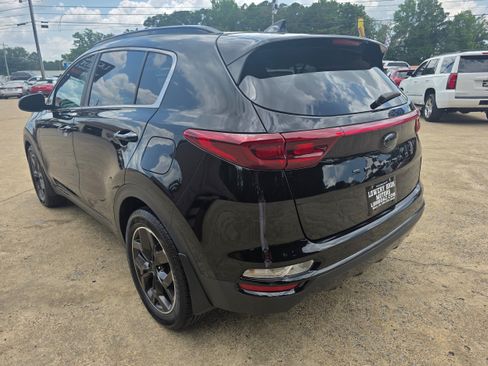 Used 2021 Kia Sportage S FWD image 6