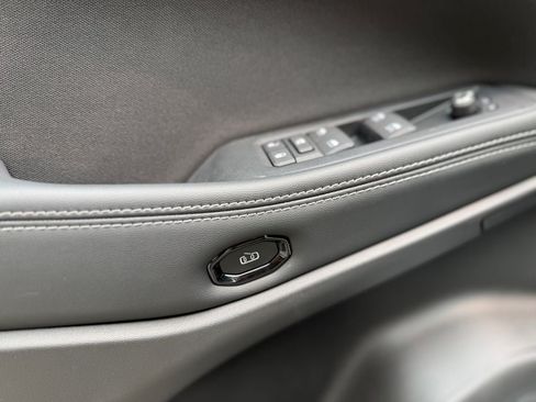 New 2026 Jeep Cherokee Laredo AWD/4WD image 20