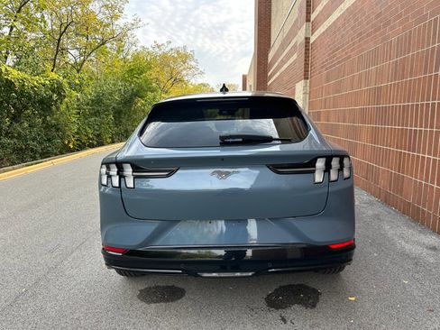 Used 2024 Ford Mustang Mach-E Premium image 7