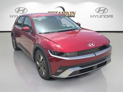 New 2026 Hyundai Ioniq 5 SEL RWD image 3