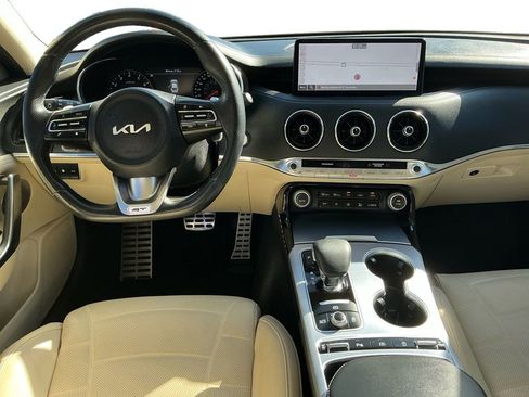 Used 2023 Kia Stinger GT2 image 17