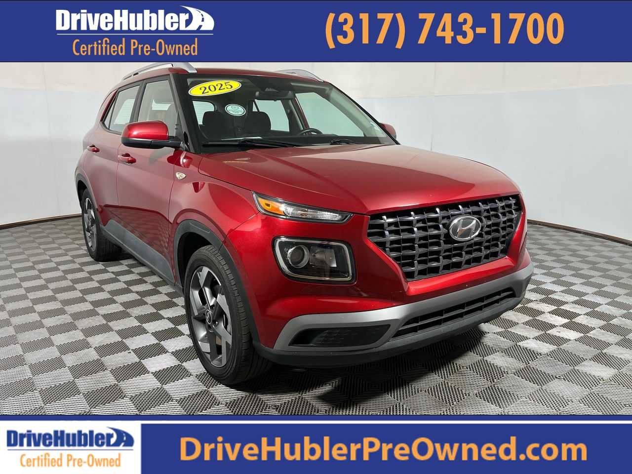 Used 2025 Hyundai Venue SEL FWD image 1