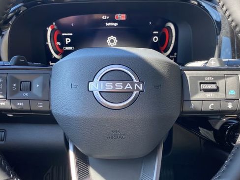 New 2026 Nissan Pathfinder SL image 15