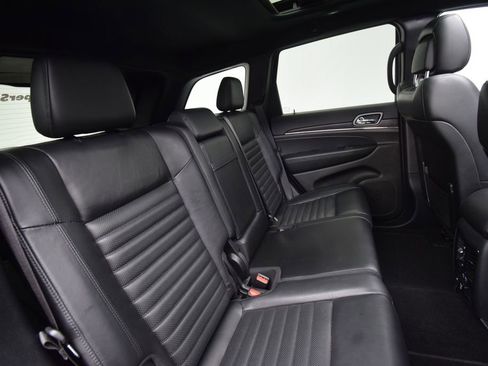 Used 2020 Jeep Grand Cherokee Limited X image 25