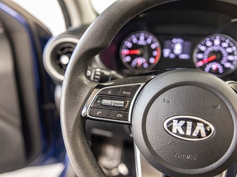 Used 2021 Kia Forte LXS image 23