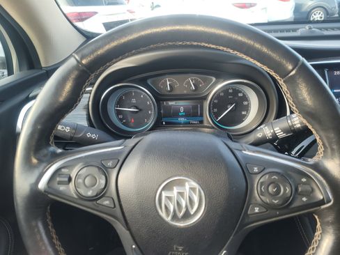 Used 2017 Buick Envision Essence image 10