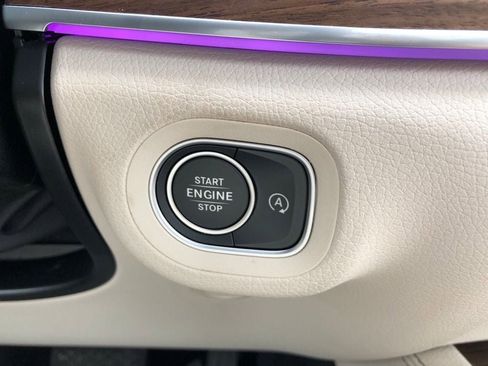 New 2026 Mercedes-Benz GLS 450 4MATIC image 25