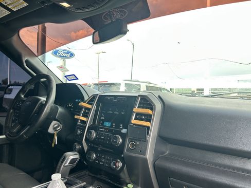 Used 2016 Ford F150 XLT w/ Equipment Group 302A Luxury RWD image 14
