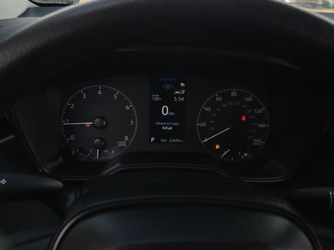 Used 2024 Toyota Corolla LE image 12