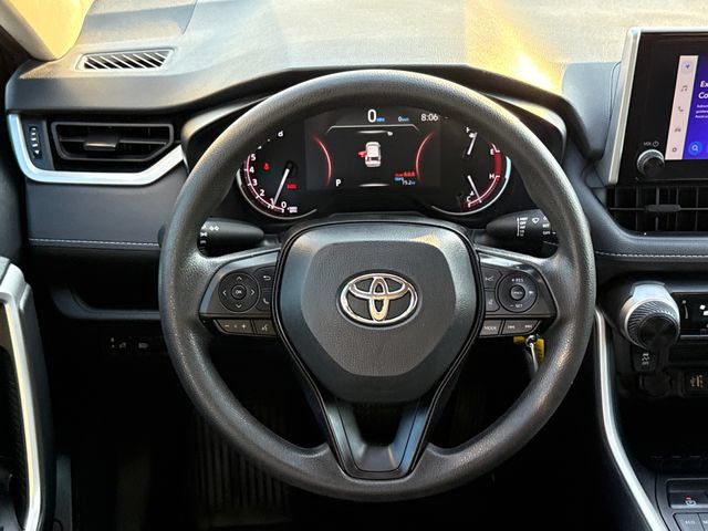 Used 2023 Toyota RAV4 LE FWD image 14