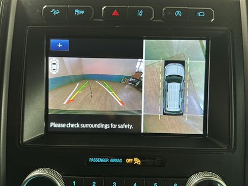 Used 2021 Ford Expedition Limited AWD/4WD image 14