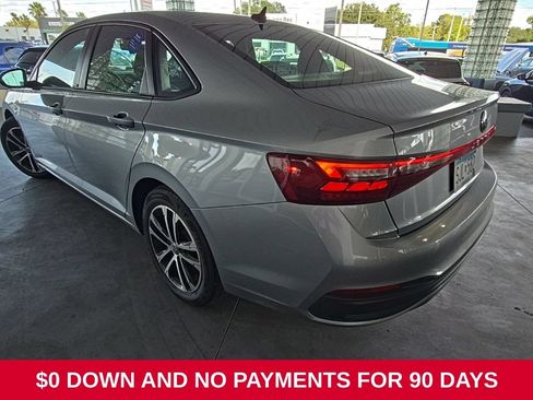 Used 2025 Volkswagen Jetta Sport FWD image 5