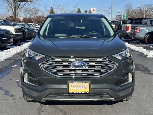 Certified 2022 Ford Edge SEL w/ Convenience Package image 2