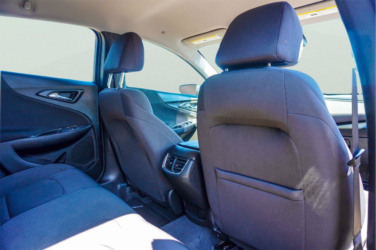 Used 2024 Chevrolet Malibu LT FWD image 10