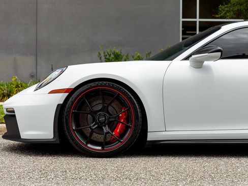 Used 2023 Porsche 911 GT3 RWD image 25