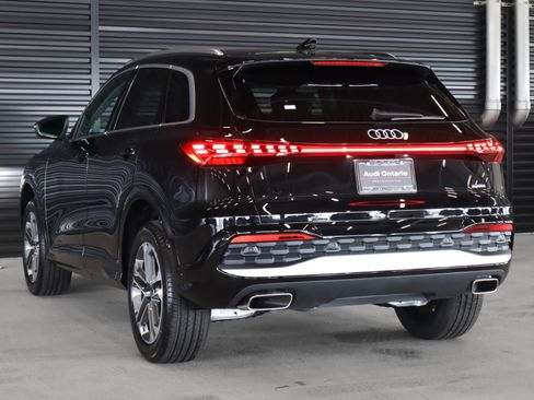 New 2026 Audi Q5 Premium AWD/4WD image 2