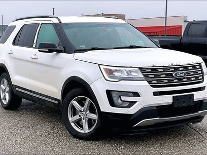 Used 2016 Ford Explorer XLT w/ Equipment Group 202A