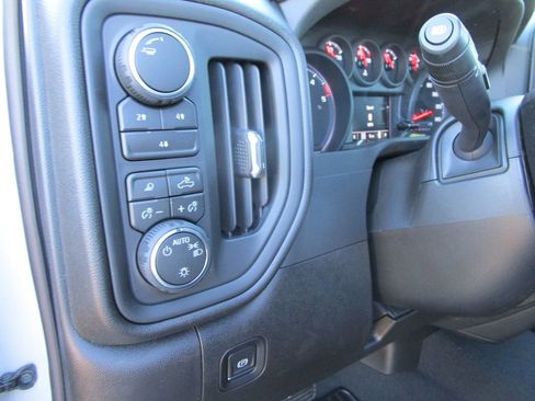 New 2026 Chevrolet Silverado 2500 Custom w/ Custom Value Package image 32