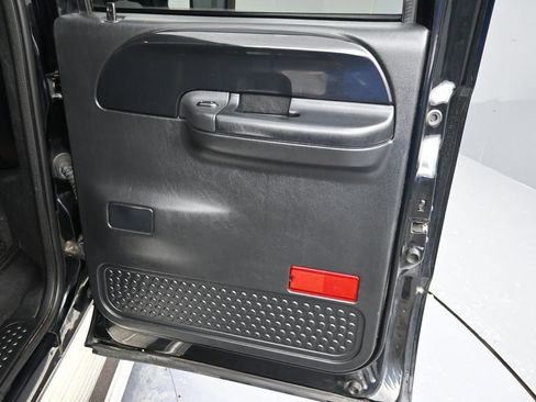 Used 2004 Ford F350 Harley-Davidson image 26