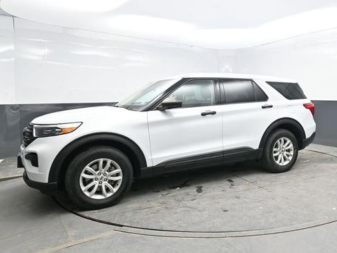 Used 2021 Ford Explorer 4WD image 3