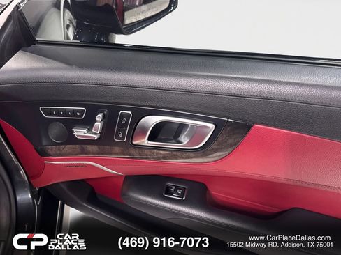Used 2013 Mercedes-Benz SL 550 image 21
