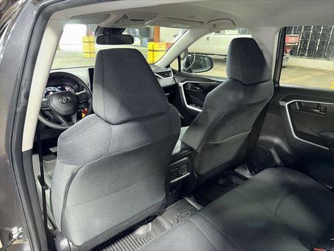 Certified 2023 Toyota RAV4 LE image 26