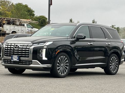Used 2024 Hyundai Palisade Calligraphy AWD/4WD image 8