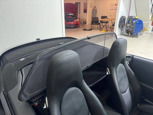 Used 2012 Porsche 911 Carrera Black Edition image 5