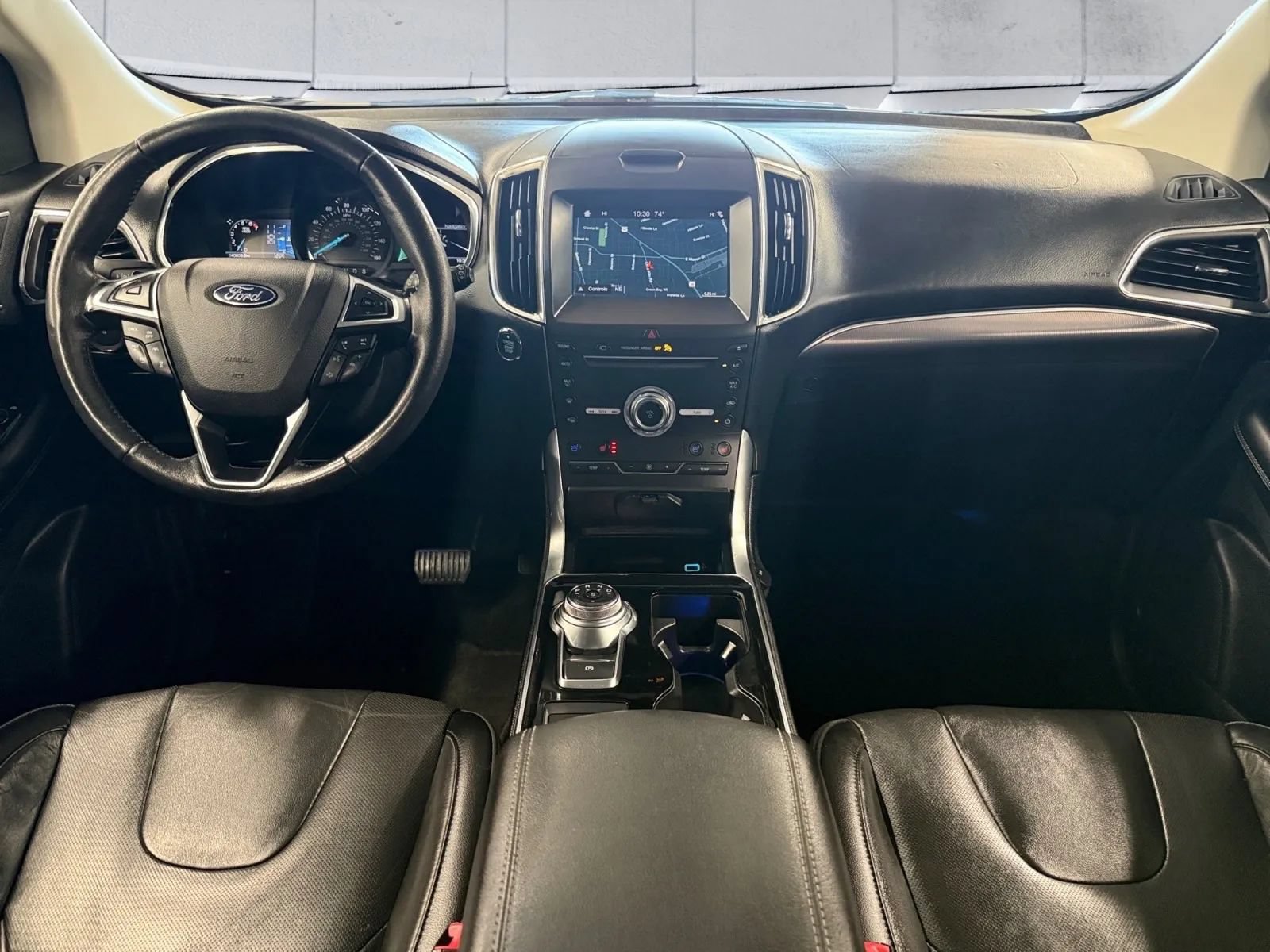 Used 2019 Ford Edge Titanium w/ Equipment Group 301A AWD/4WD image 10