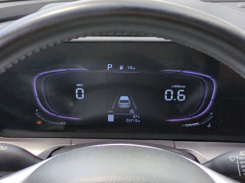 Certified 2025 Kia Telluride S FWD image 28