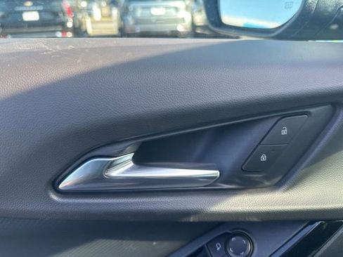 New 2026 Chevrolet Equinox LT image 12