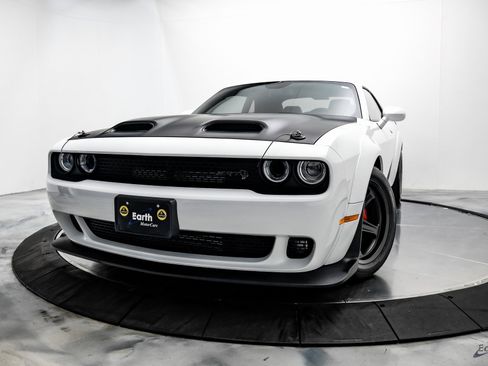 Used 2022 Dodge Challenger SRT Super Stock image 3