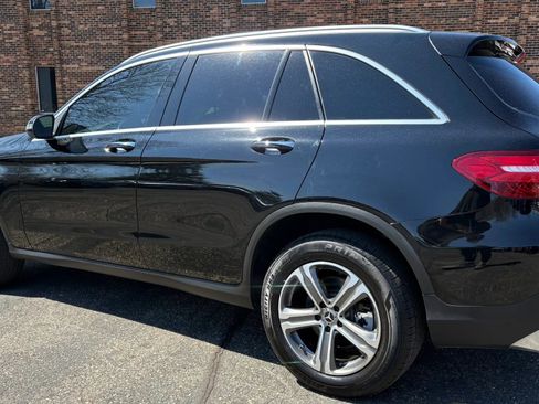 Used 2018 Mercedes-Benz GLC 300 4MATIC image 6