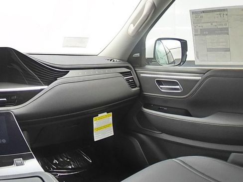 New 2026 INFINITI QX80 Pure w/ Cargo Package image 37