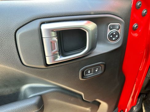 New 2024 Jeep Wrangler Sport S image 13