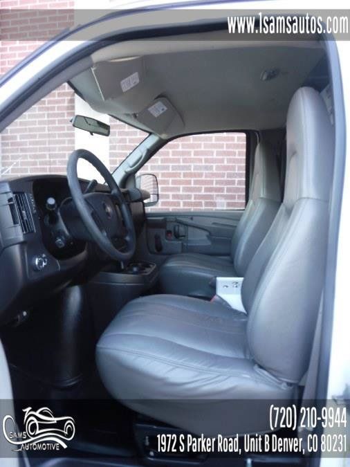 Used 2009 Chevrolet Express 1500 AWD image 8