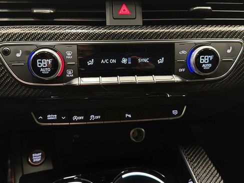 Used 2024 Audi S4 Premium Plus w/ Premium Plus Package image 30