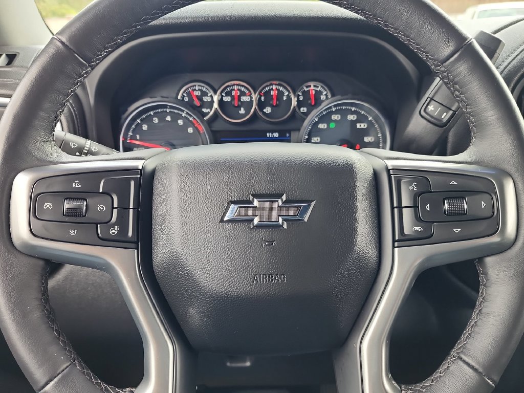 Used 2022 Chevrolet Silverado 1500 RST RWD image 14