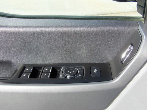 Used 2024 Ford F350 XLT w/ FX4 Off-Road Package AWD/4WD image 15