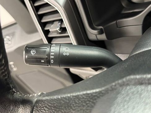 Certified 2019 Ford F150 XLT w/ Equipment Group 302A Luxury image 20