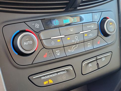 Used 2019 Ford Escape SEL AWD/4WD image 31