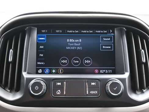 Used 2022 GMC Canyon AT4 w/ Driver Alert Package AWD/4WD image 31