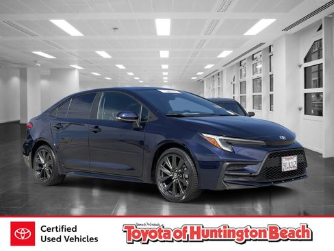 Certified 2024 Toyota Corolla SE w/ SE Premium Package FWD image 1
